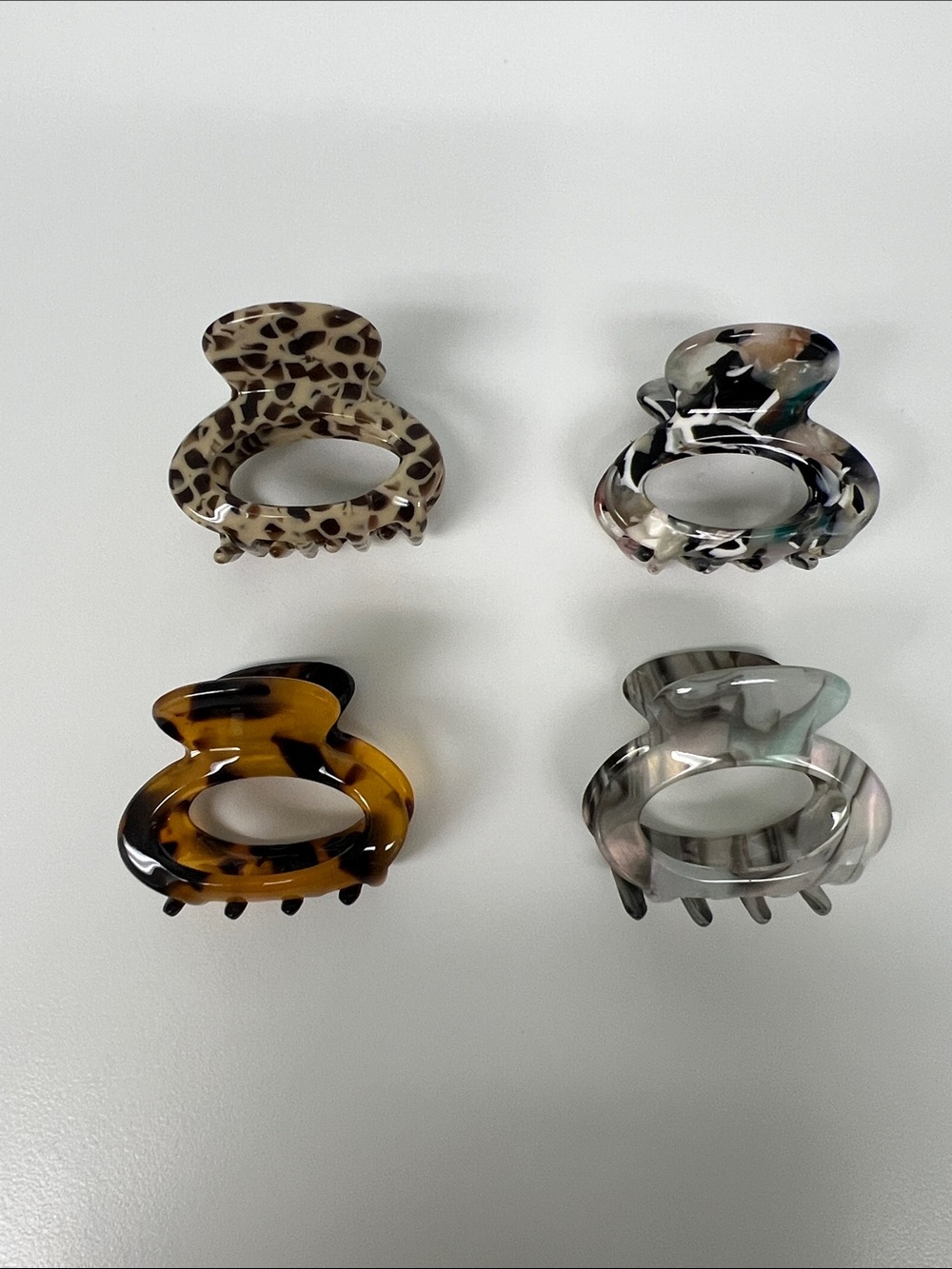 Anthropologie Resin Hair Claw Clips - Mixed Colors